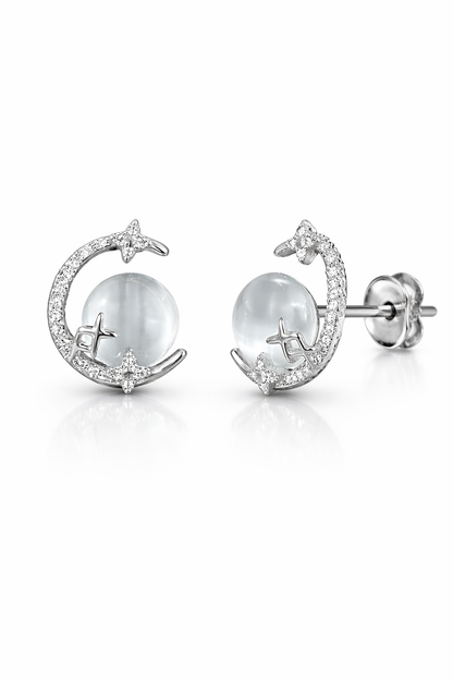 Moon Pearl stud