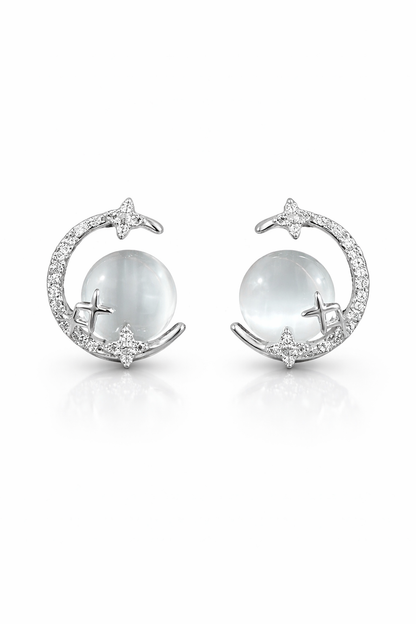 Moon Pearl stud
