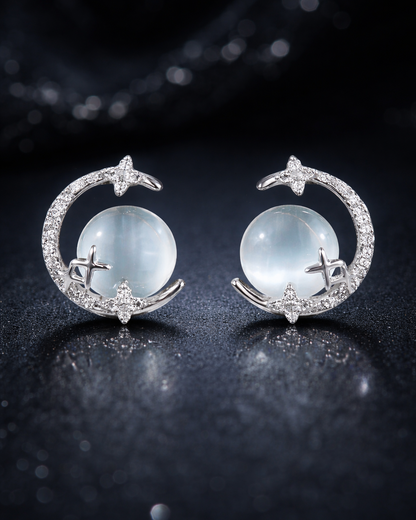 Moon Pearl stud