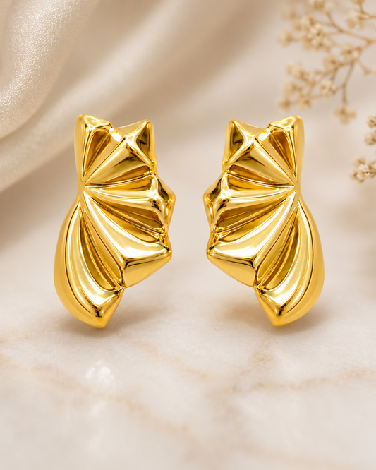 Golden Flame Leaf stud