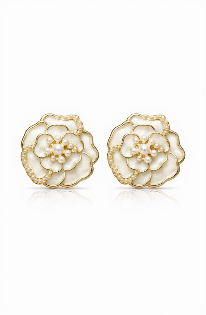 Flora Pearl Studs