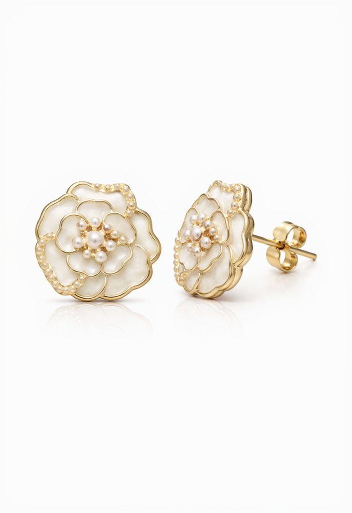 Flora Pearl Studs