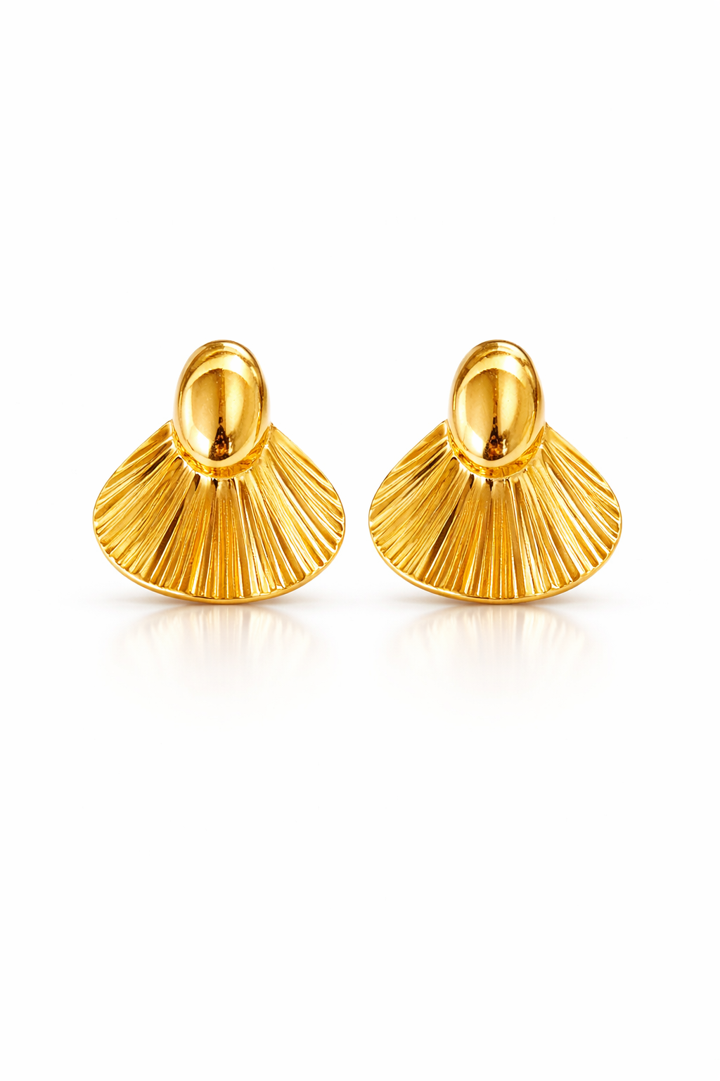 Golden Sea shell studs
